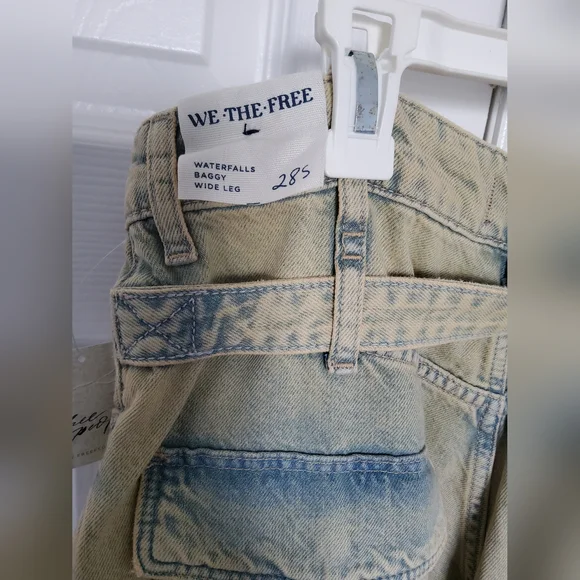We The Free Waterfalls Baggy Wide-Leg Jeans- 28 Short - Picture 6 of 10